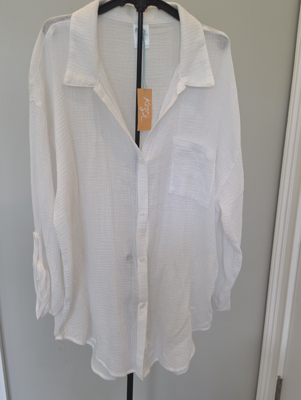 Kona Sol NWT Crinkle Gauze Oversized Button Front Top With Tab Sleeves MED